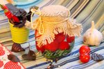 Маринованные помидоры черри с базиликом на зиму