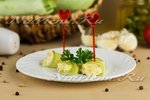 Рулетики из кабачков с сыром и чесноком